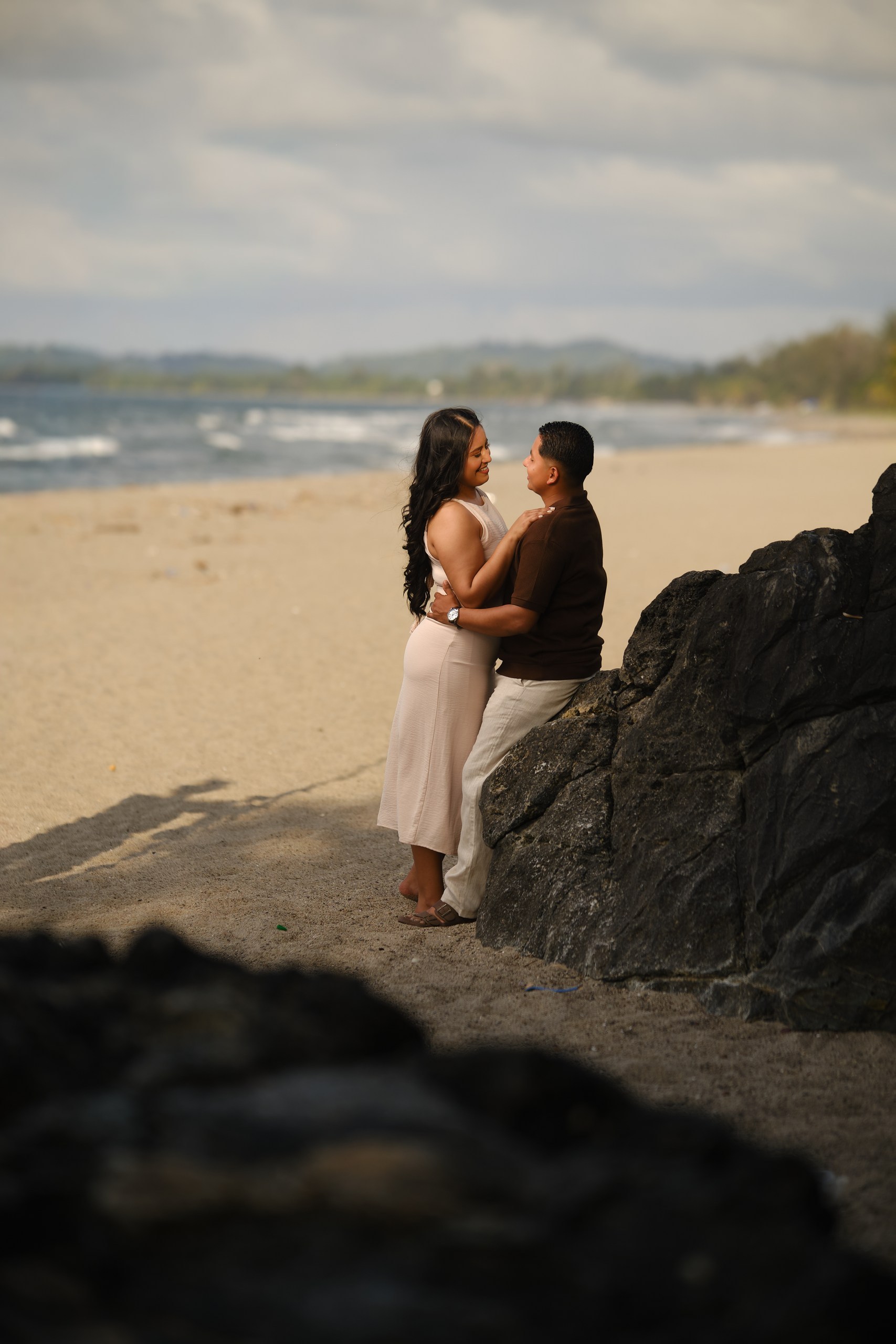 Wilmer y Kenia en la playa, fotografía 3